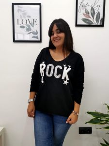 Camiseta Rock Negra Con Locura